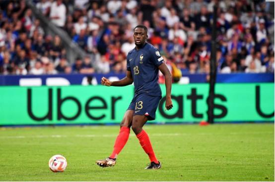 法国连胜荷兰，挺进四强赛