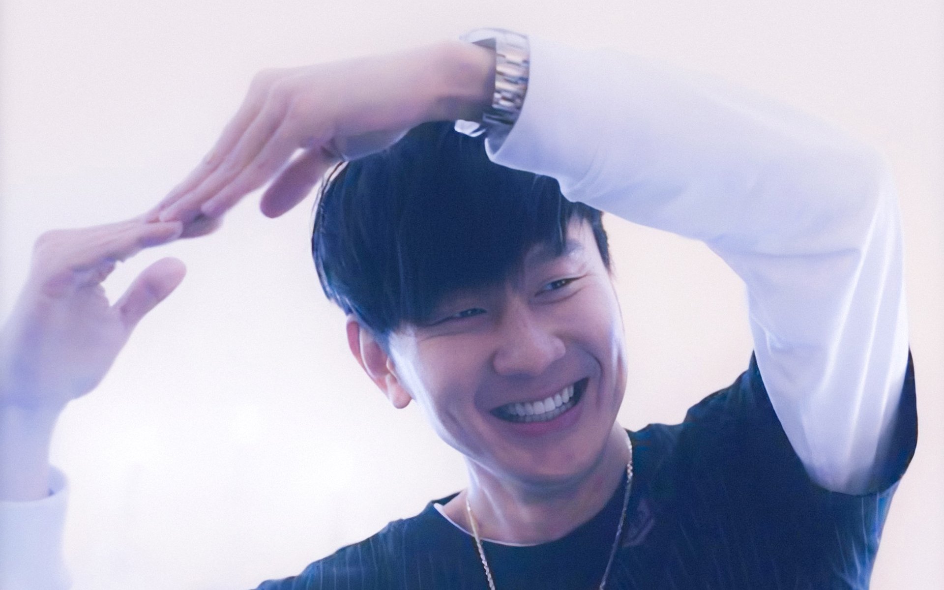 萨拉赫的魔法,如何让莱比锡红牛的南非封锁线从头条消失?