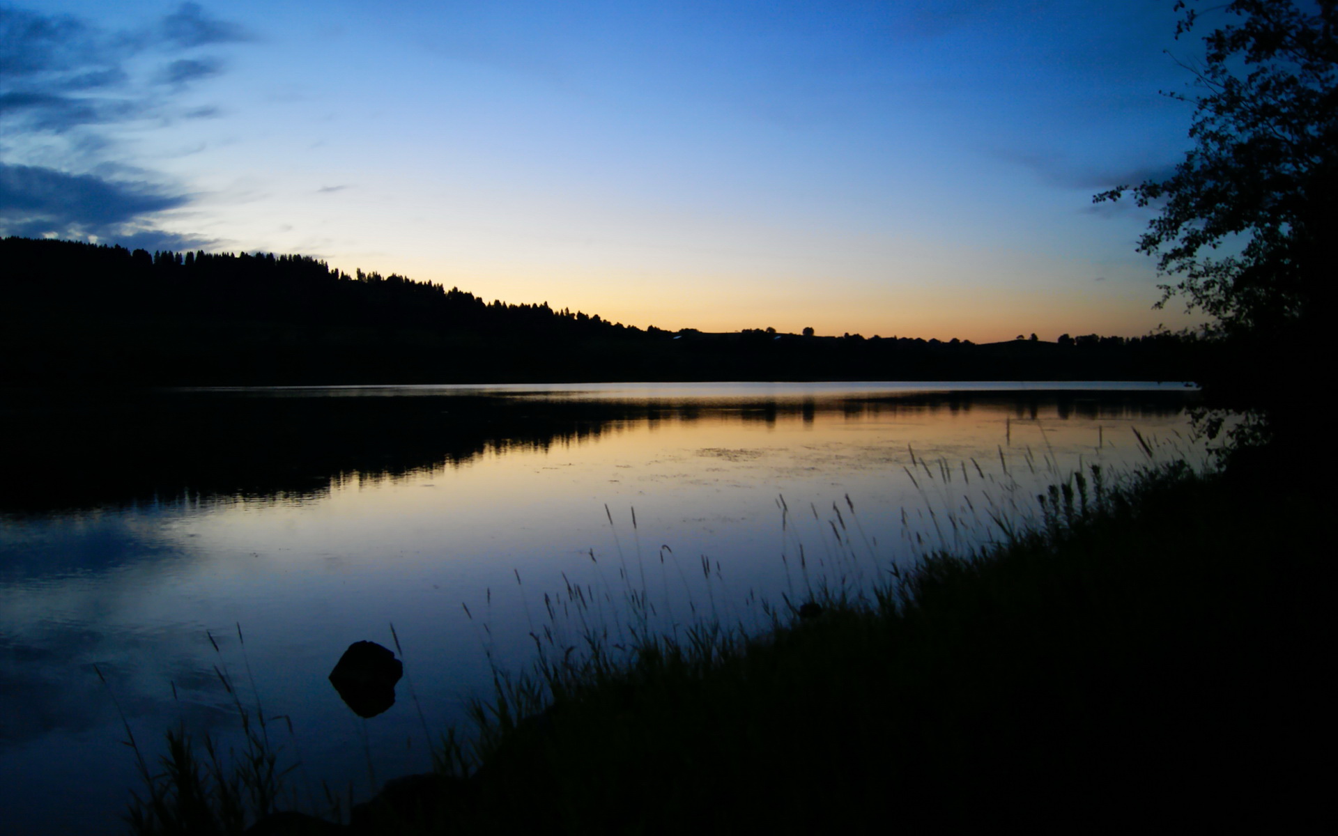 开云官网-破壁者蒂亚戈，塞维利亚的月光，照见王冠上的裂痕
