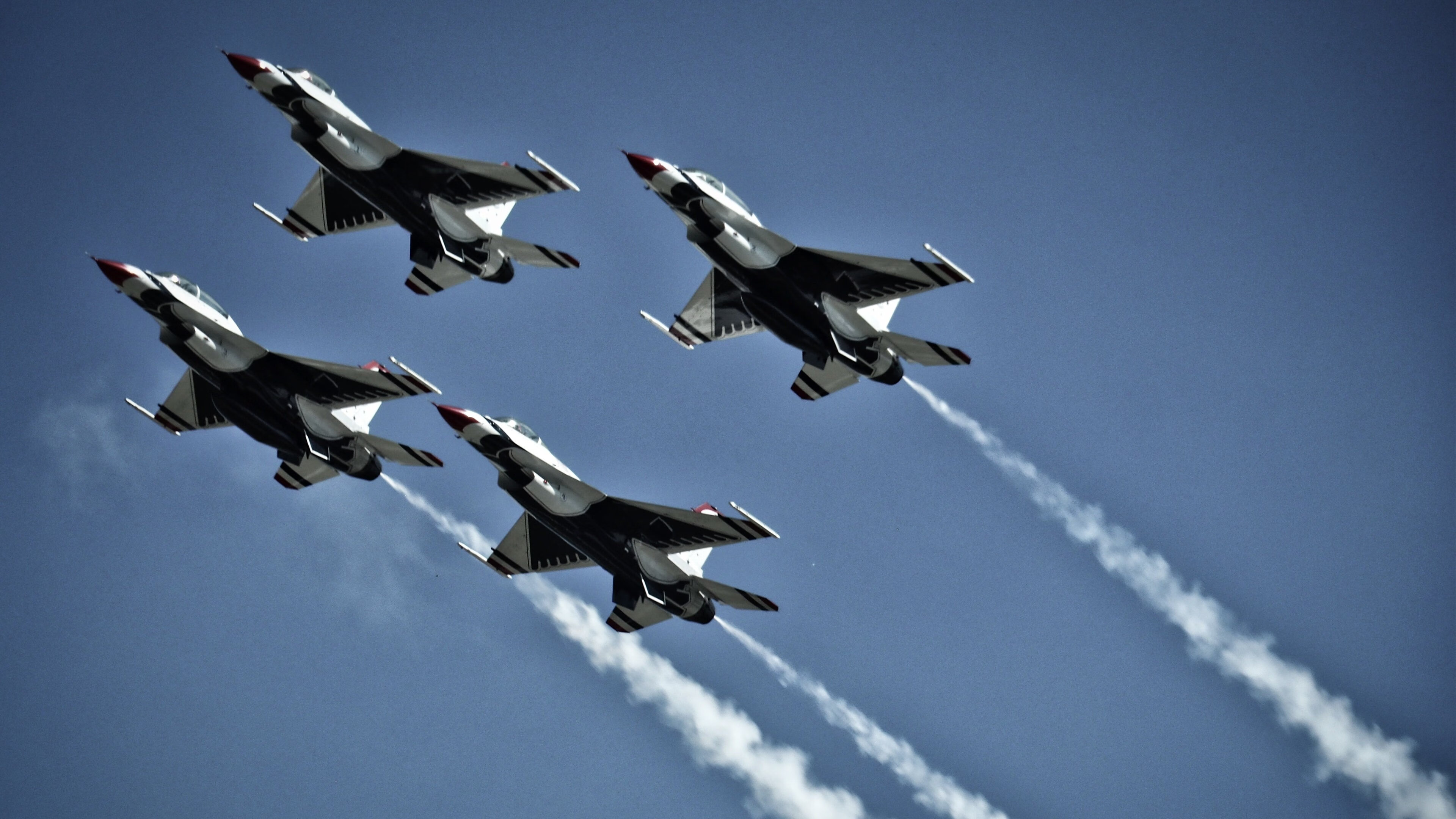 跨维度对决，当鹈鹕收割哲学遇上字母哥的接管艺术