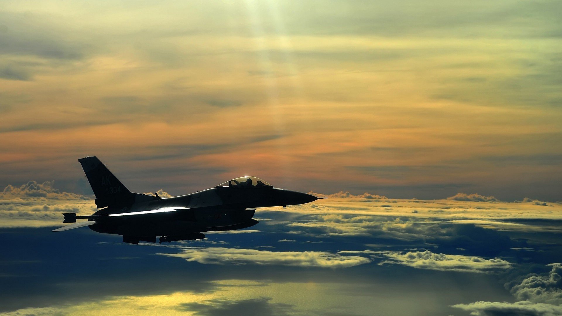 开云体育app-东决关键战之夜，当他将篮球镶嵌于星辰的火焰